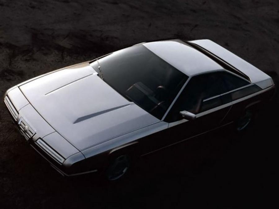  Alfa Romeo Delfino Concept 1983 года  (фото 7 из 18)